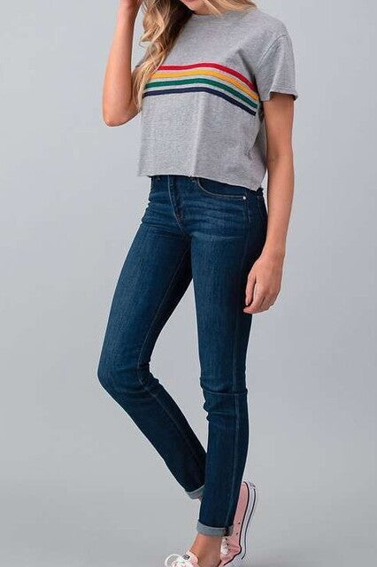 Solid, short sleeve cropped top w/ multi color line accent. - FashionJOA